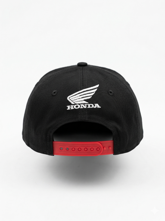 Gorra Premium Honda Racing Edition – Black & Red Intense – Ajustable y Alta Resistencia