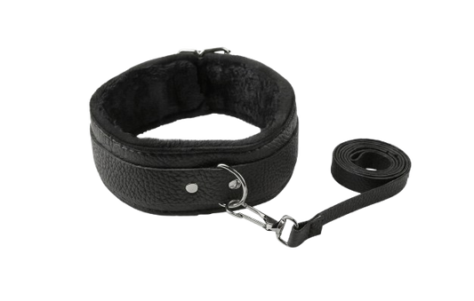 Collar Erótico de Cuero Sintético con Interior de Peluche y Correa – Negro
