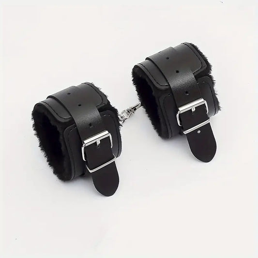 💋 Esposas Eróticas con Peluche – Juego de Dominación y Placer Suave | Correa Firme + Peluche Cómodo | Ajustables 💋 Furry Erotic Handcuffs – Soft Bondage Play | Firm Strap + Plush Comfort | Adjustable